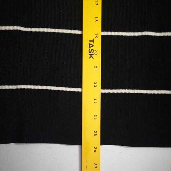 H&M Edition Ladies Size Large Navy w/ White Stripes Round Neck Sweater - Picture 11 of 11